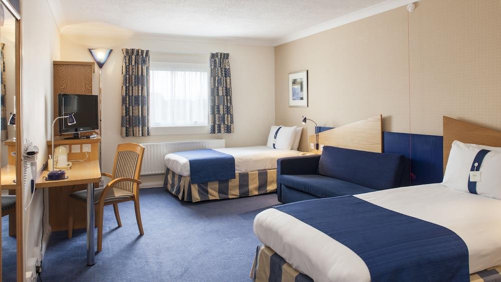 Holiday Inn Express Oxford Kassam Stadium By Ihg Extérieur photo