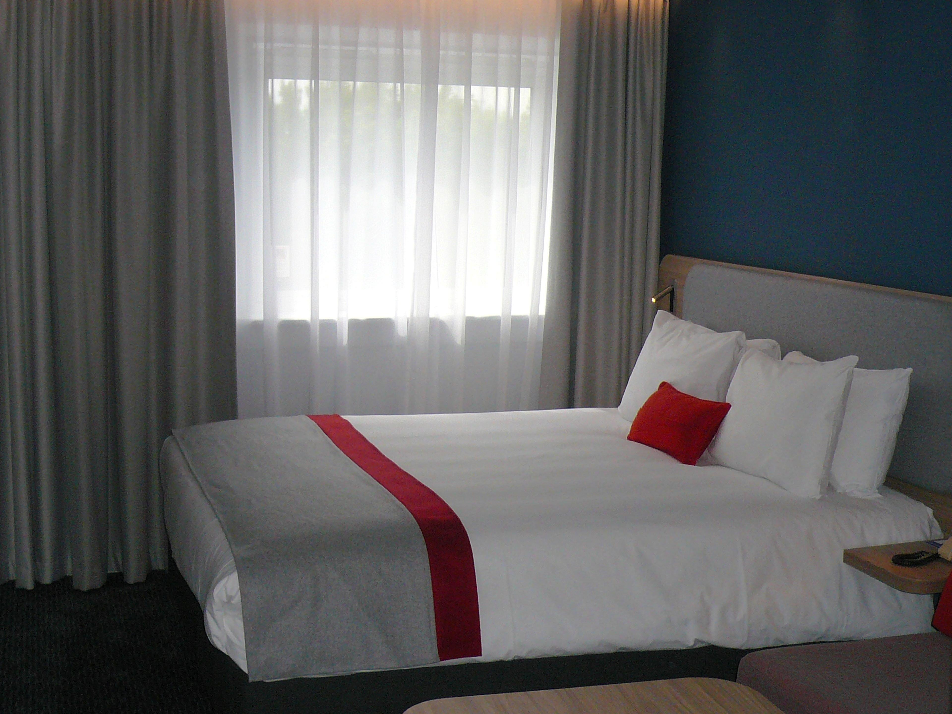Holiday Inn Express Oxford Kassam Stadium By Ihg Extérieur photo