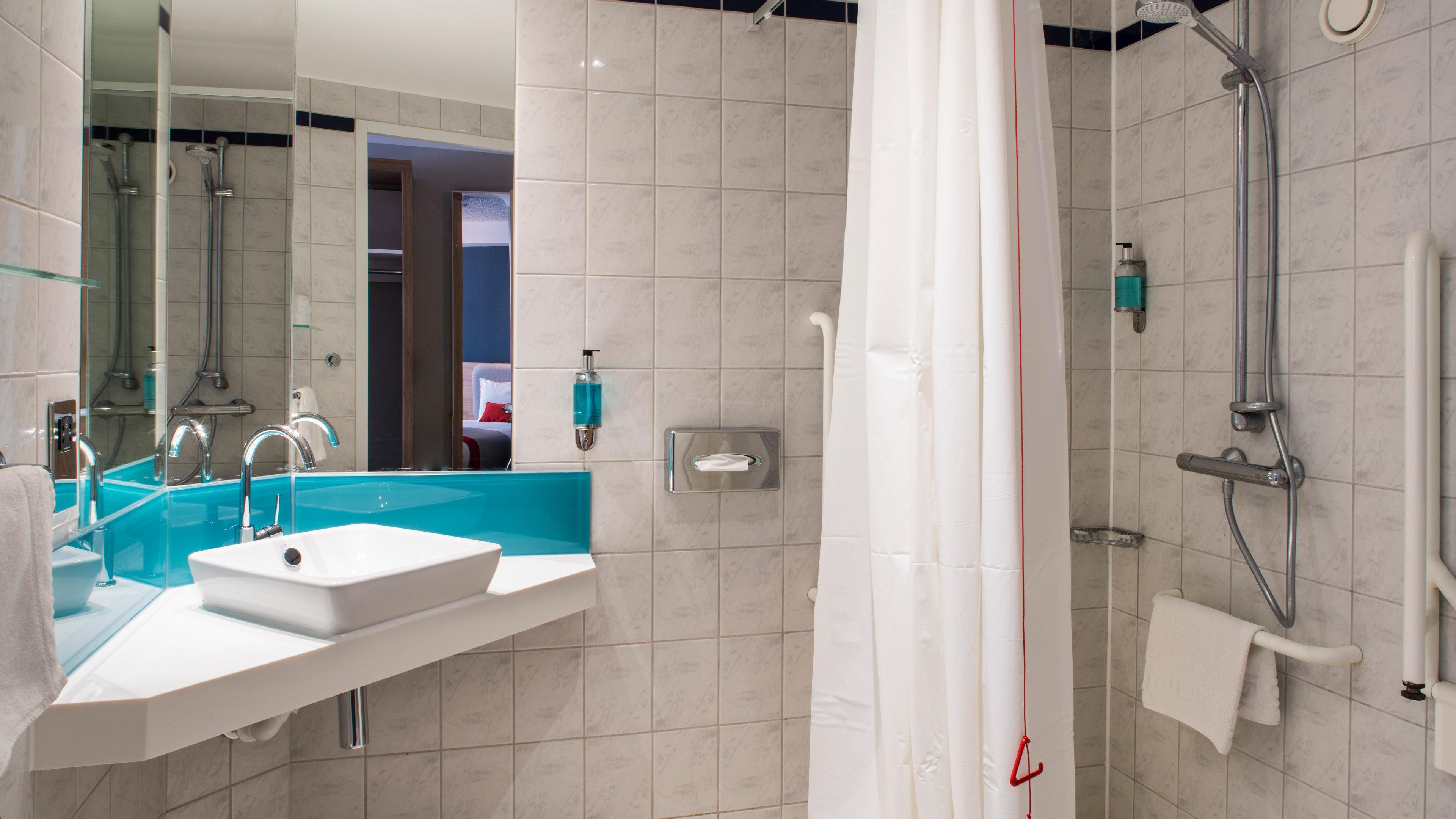 Holiday Inn Express Oxford Kassam Stadium By Ihg Extérieur photo
